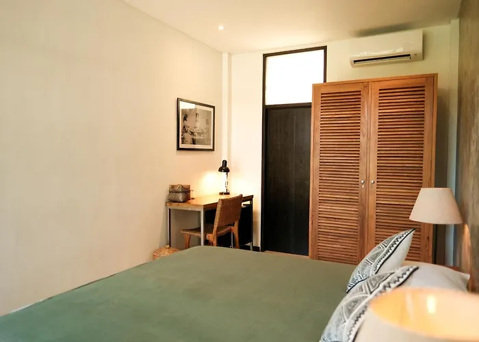 Wave House Boutique Surf Retreat - Adults Only 3* チャングー