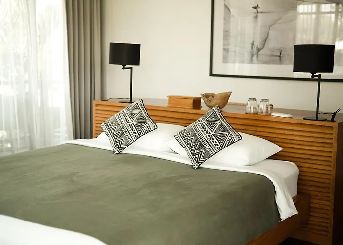 Wave House Boutique Surf Retreat - Adults Only リゾート チャングー