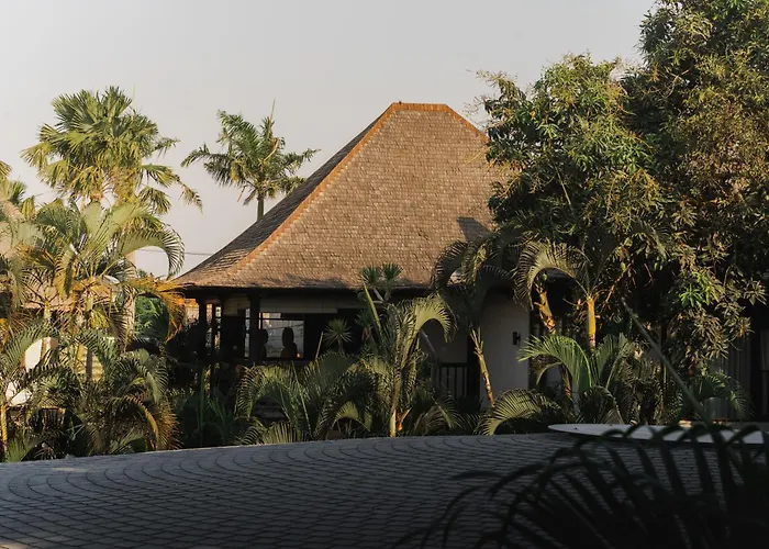 Wave House Boutique Surf Retreat - Adults Only 3* チャングー