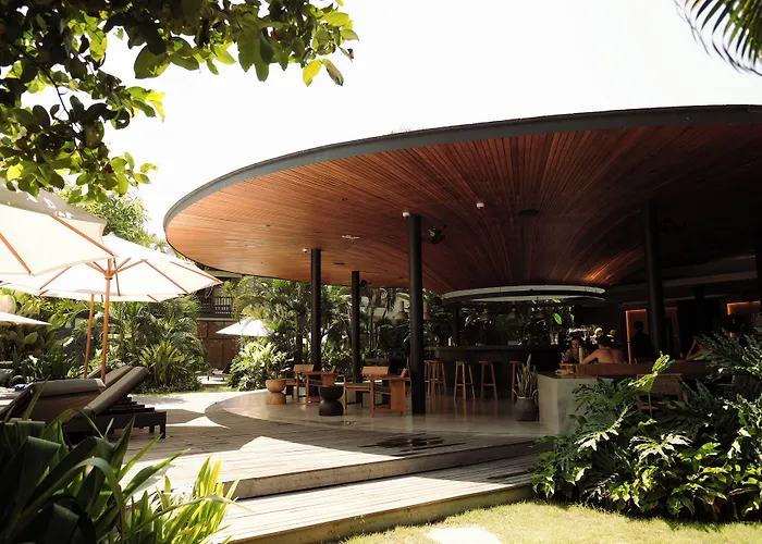 Wave House Boutique Surf Retreat - Adults Only チャングー