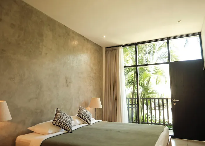Wave House Boutique Surf Retreat - Adults Only Resort