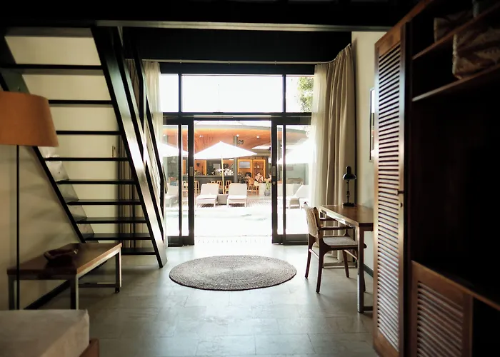 Wave House Boutique Surf Retreat - Adults Only チャングー