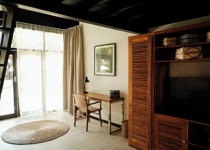 リゾート Wave House Boutique Surf Retreat - Adults Only